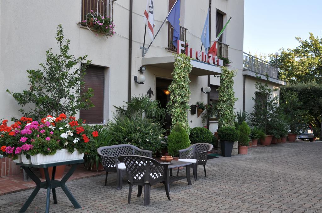 Hotel Firenze キアンチャーノ・テルメ エクステリア 写真