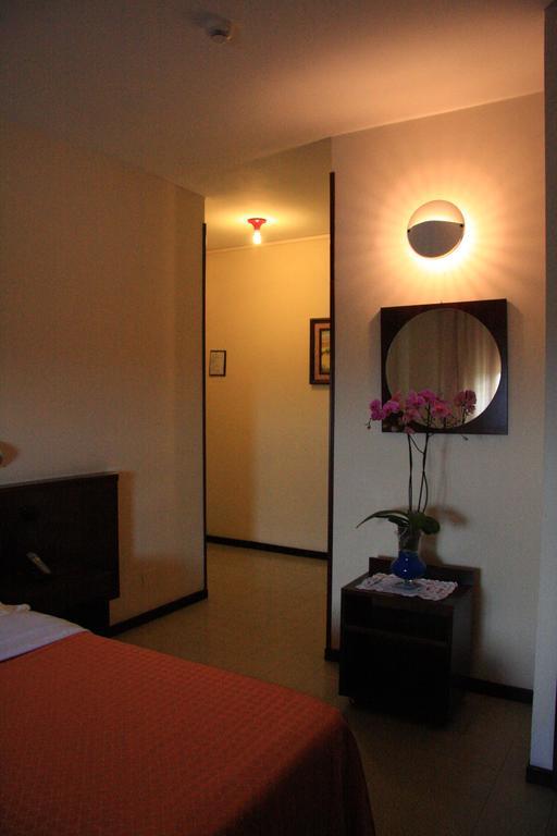 Hotel Firenze キアンチャーノ・テルメ 部屋 写真